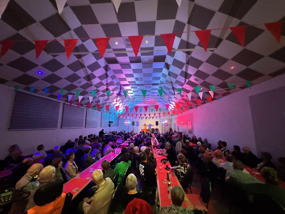 Foto Mofert Lach zich kepot